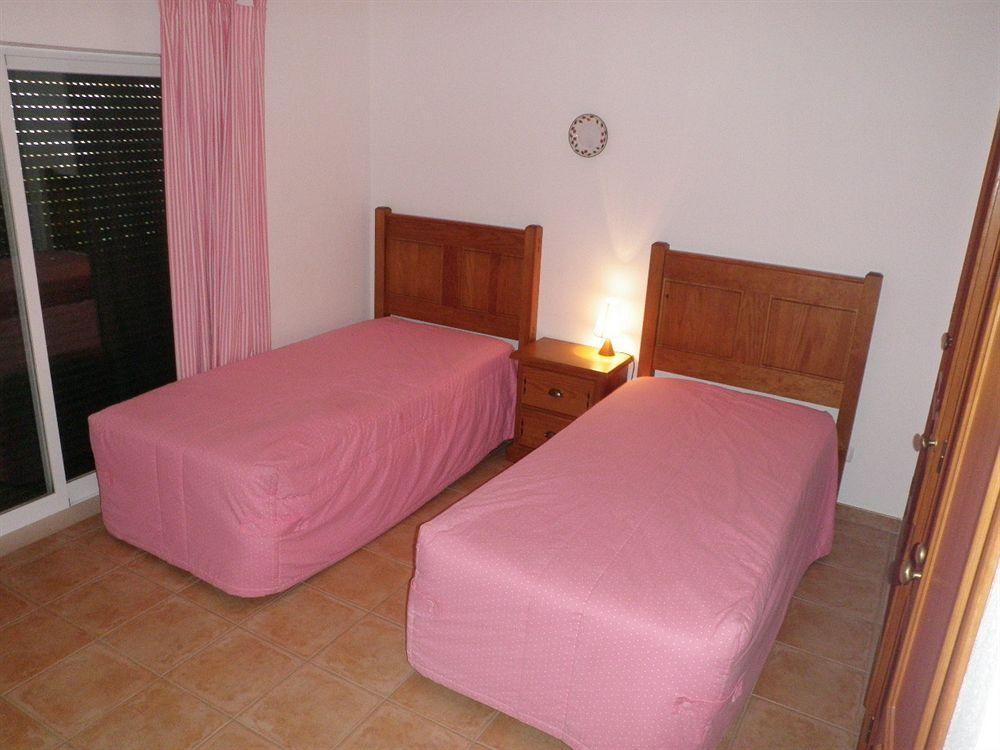 Senhora da Luz Waterside Village Apartments מראה חיצוני תמונה