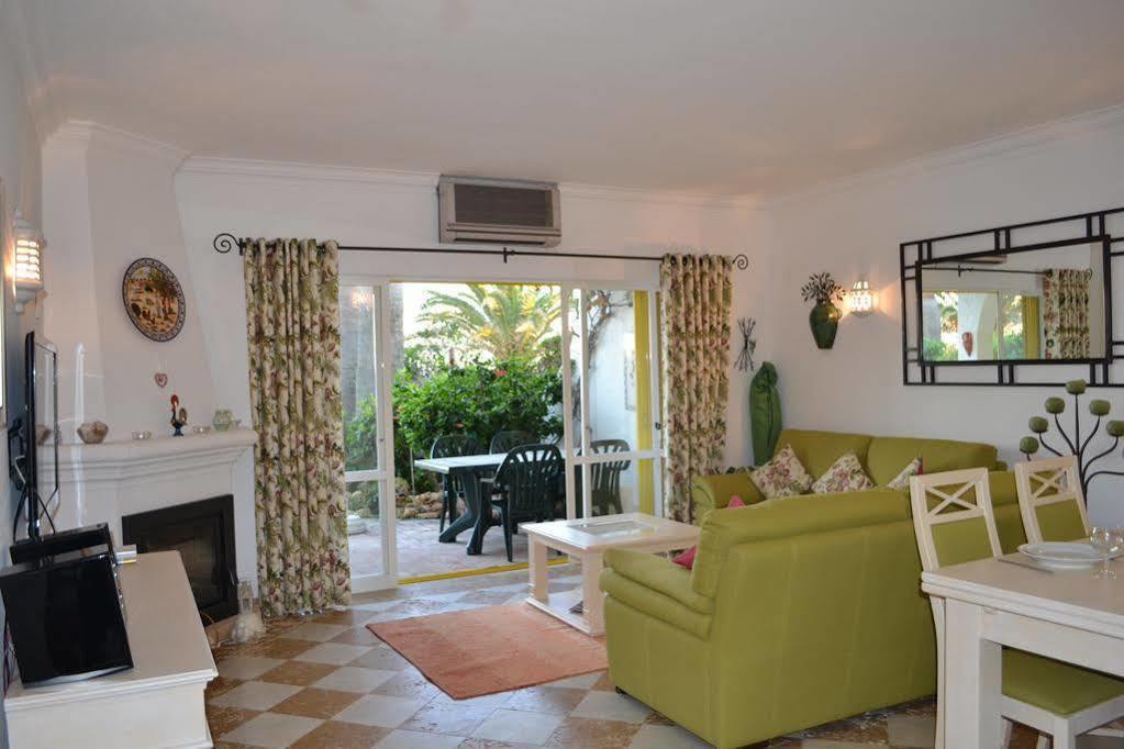 Senhora da Luz Waterside Village Apartments מראה חיצוני תמונה